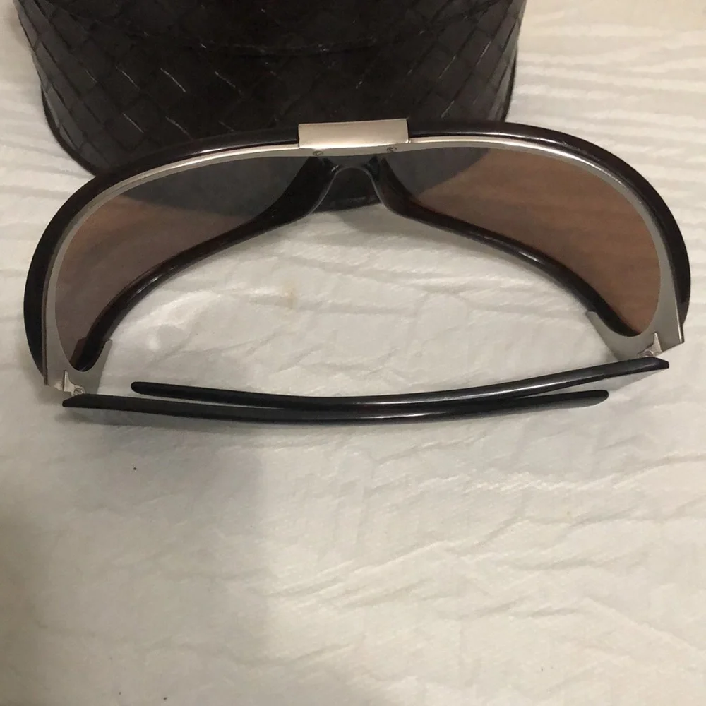 Bottega Veneta BV 12 Sunglasses with Case